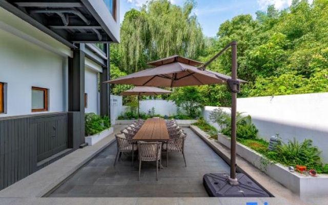 Yunhe Yebao Hotel (Shaoxing Olympic Sports Center Branch)