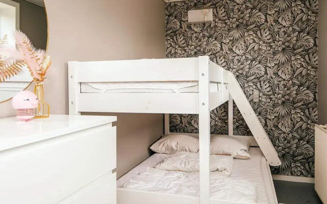 4 Star Holiday Home in Henne