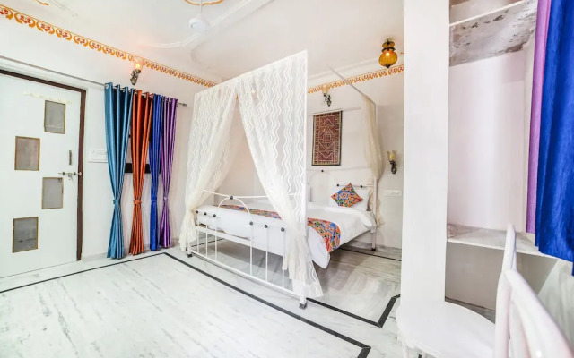 FabHotel White House