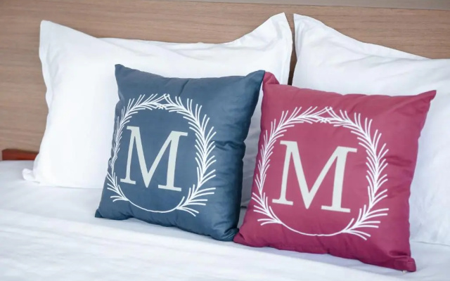 M&M hotel