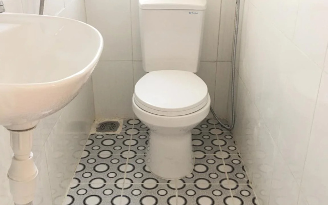 Lens Hostel