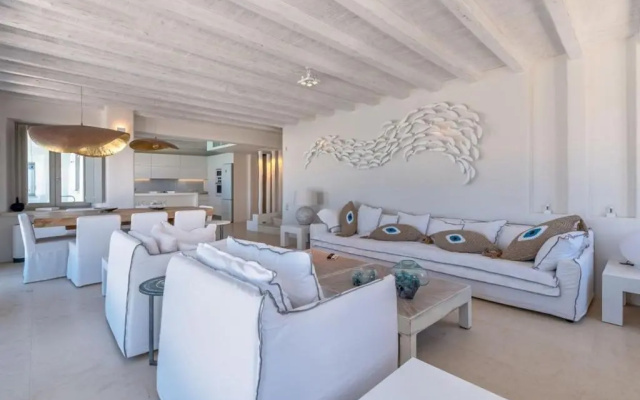 Mykonos On The Rocks