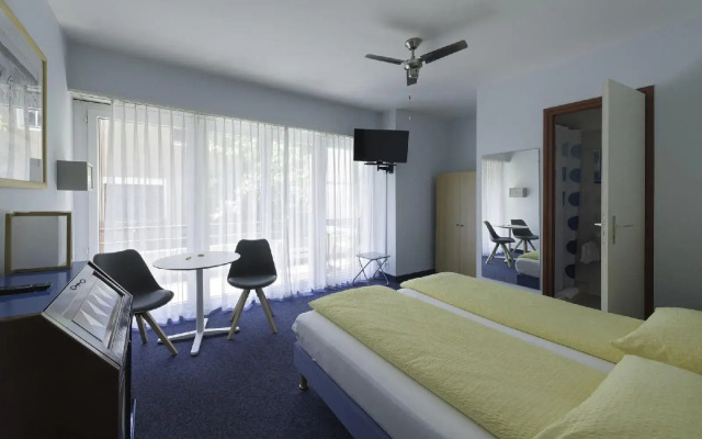 HOTEL ATLANTICO self check-in