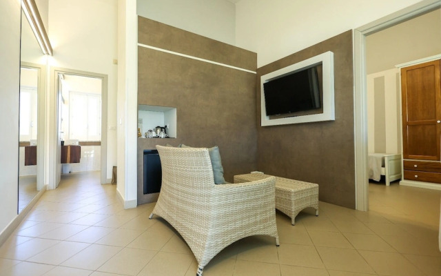 Capo Vaticano Suites