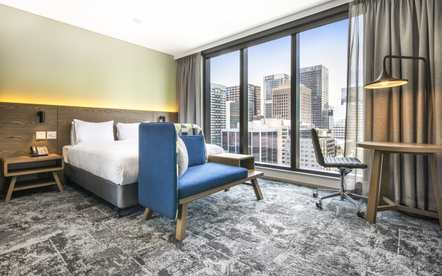 Holiday Inn Express Melbourne Little Collins by IHG