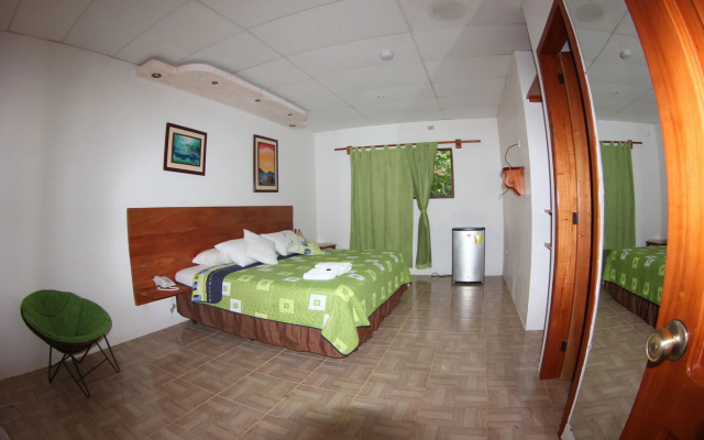 Twin Hotel Galapagos