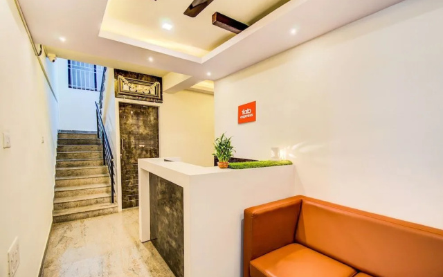 FabExpress The Grand Renato Suites