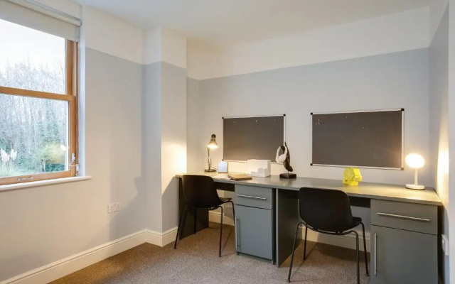 Griffith Rooms