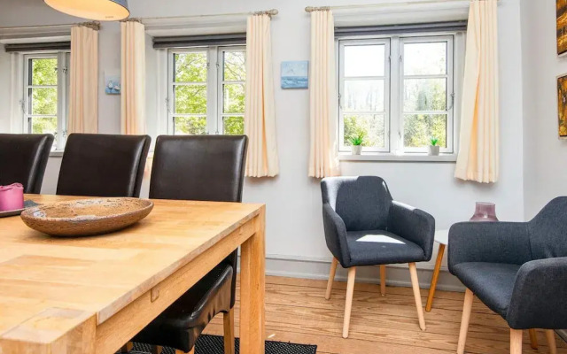 6 Person Holiday Home in Hemmet