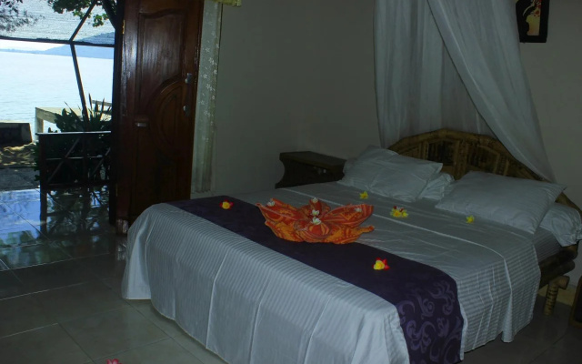 Krisna Bungalows & Restaurant