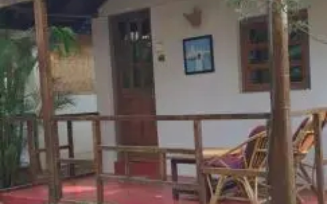 Xaviers Cafe & Beach Huts