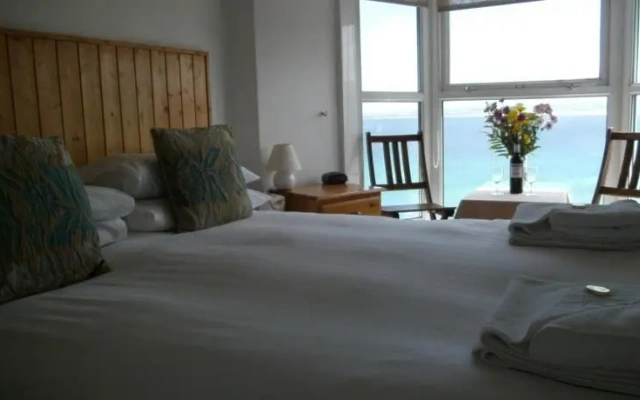 Carlyon Guest House