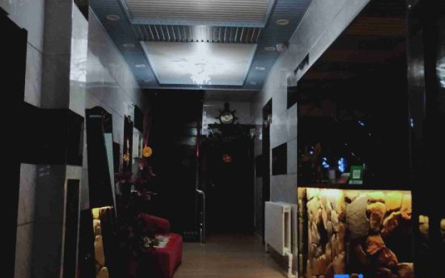 Huaxi Inn