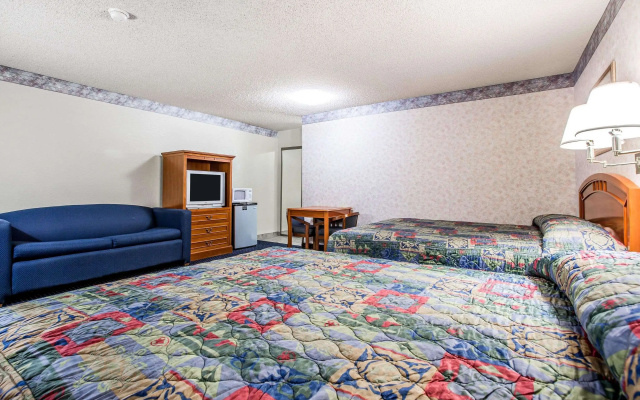 Days Inn by Wyndham Ridgecrest near China Lake Naval Station