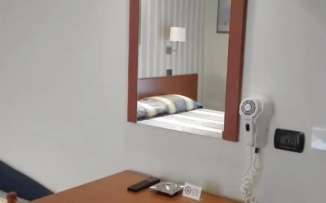 Hotel Dear