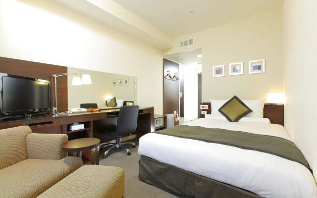 Отель MyStays Ochanomizu Conference Center