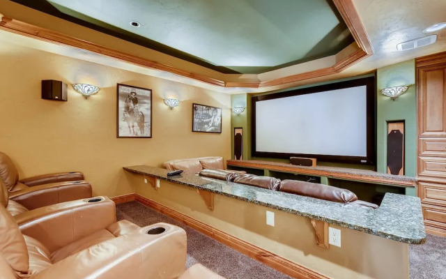 Mountainside Keystone Home by RedAwning