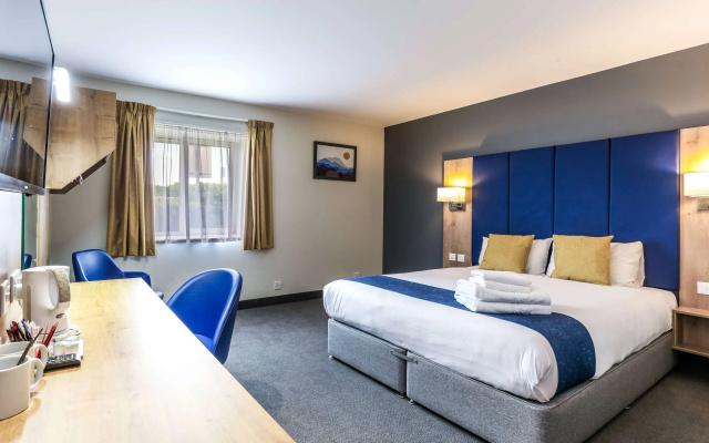 Days Inn by Wyndham Peterborough