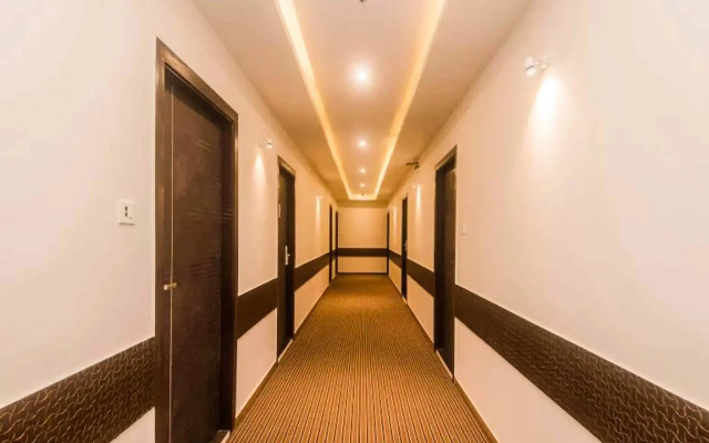 Hotel BKC Garden - Bandra Kurla