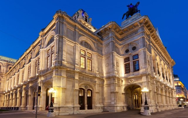 Отель Opera Suites Австрия, Вена - 1 отзыв об отеле, цены и фото номеров - забронировать отель Opera Suites онлайн вид на фасад