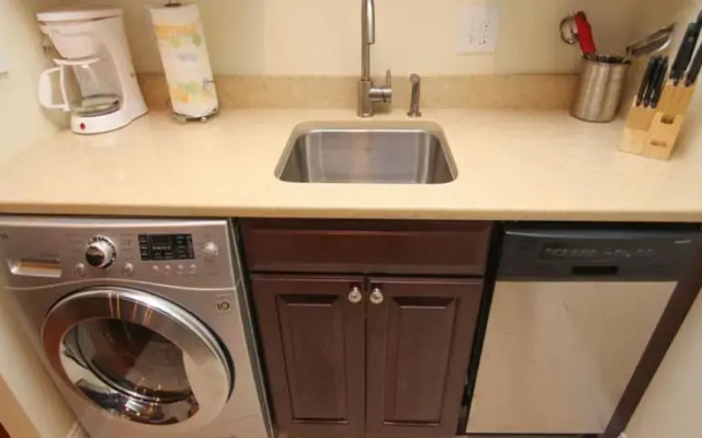 Renaissance Rittenhouse Square 1 Bedroom