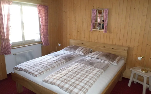Hotel Mira