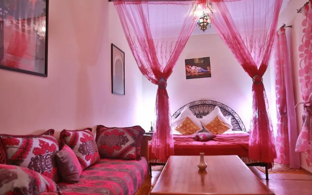 Riad Kalinka Lotus