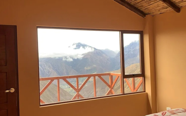 Alpaca Lodge