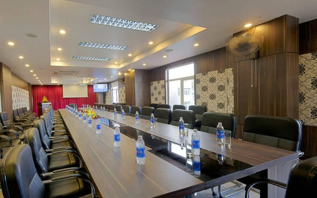Van Mieu 2 Hotel