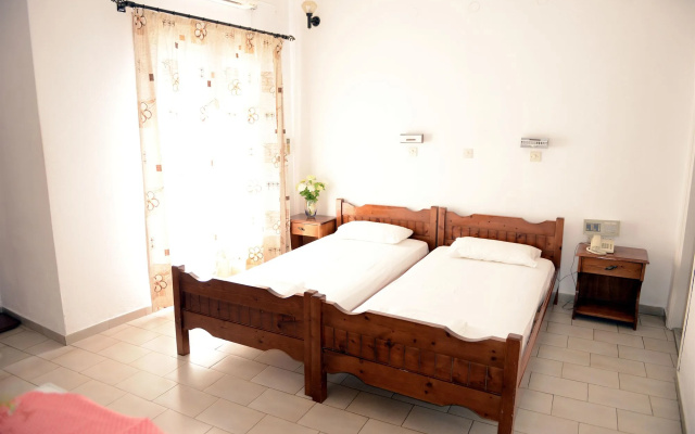 Anthemis Hotel