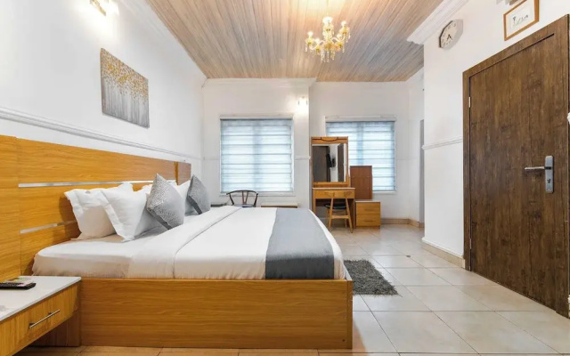 Safe Court Apartment