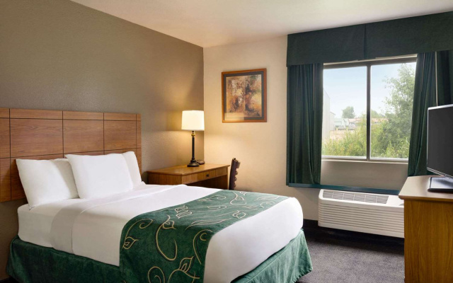 Baymont Inn And Suites Dexter