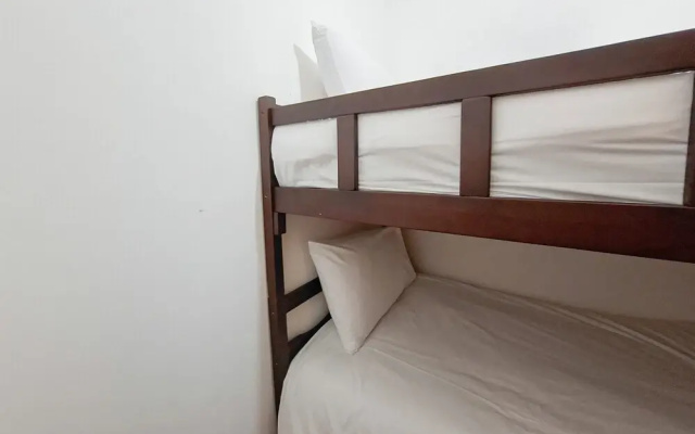 Warm And Cozy 2Br At Urbantown Serpong Apartment