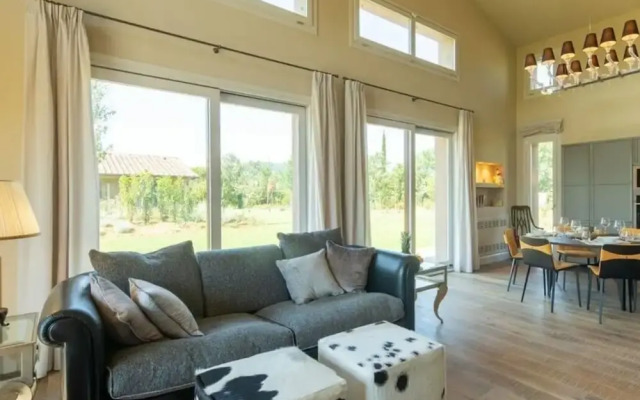 Villa Benedetto Comfortable Holiday Residence