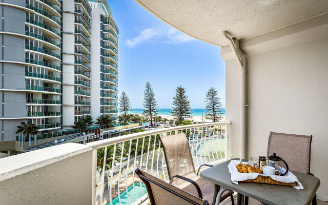 Kirra Beach Apartments