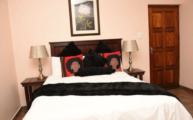 Umqhele Bed  Breakfast