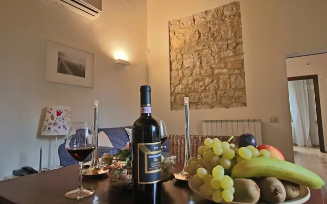 Modern Holiday Home in Foligno - Loc. With Pool