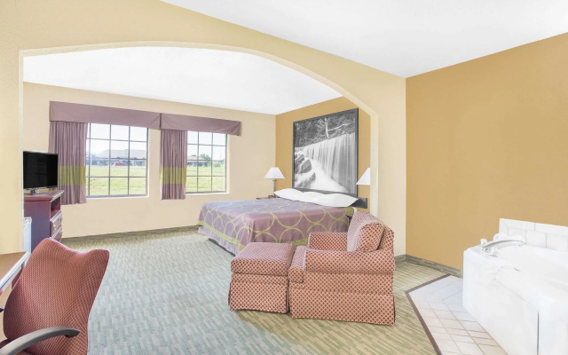 Super 8 Nixa Springfield Area