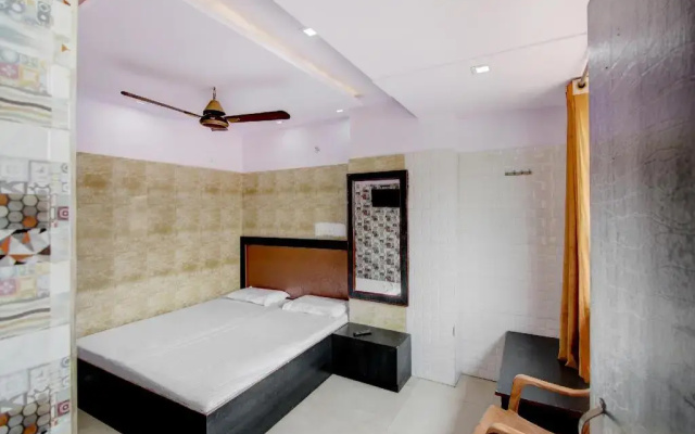 Mis Fila  by OYO Rooms