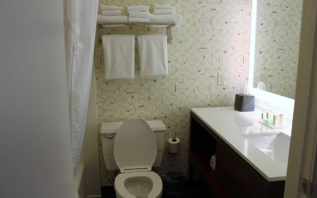 Holiday Inn Grand Haven-Spring Lake by IHG