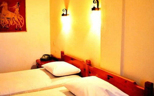 Hotel Maro