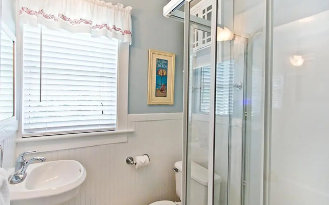 Little House by Tybee Vacation Rentals