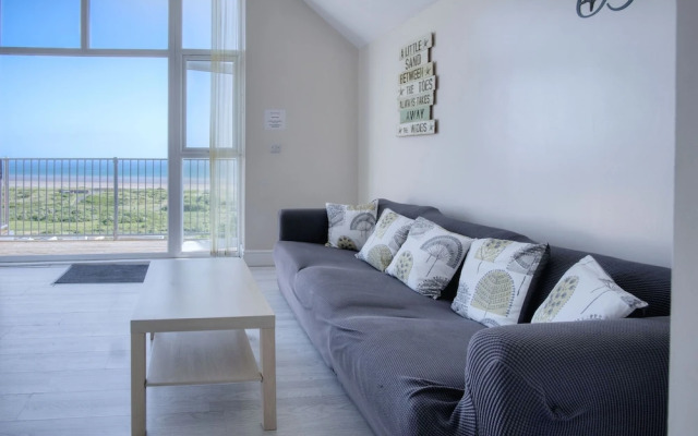 Bluebird - 2 Bedroom Apartment - Pendine