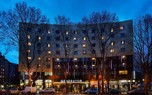 Отель Generator Paris Париж вид на фасад