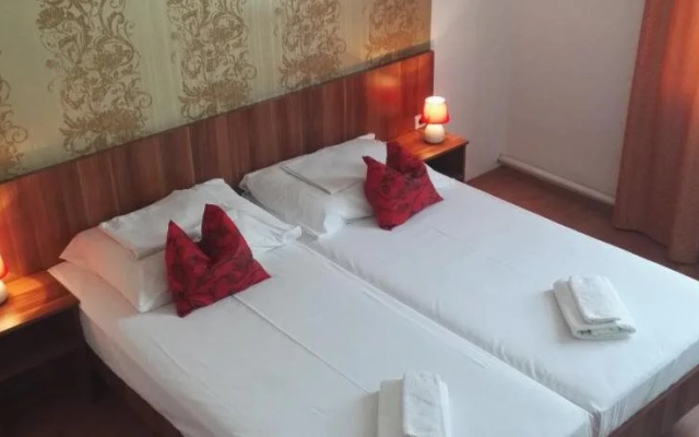 Hid Hotel