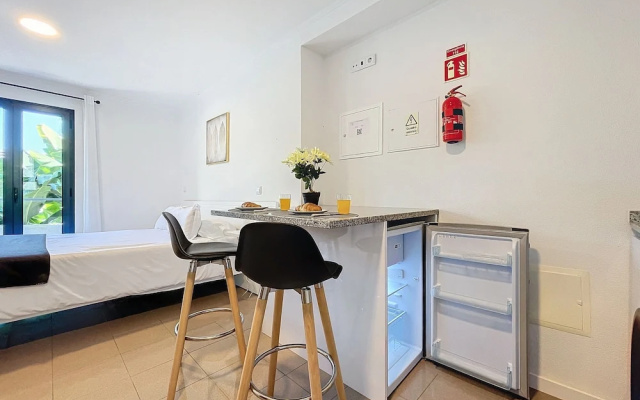 Sweet Home Madeira D by Atlantic Holiday