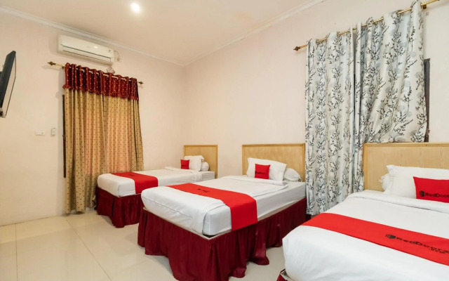 355 Fella Homestay