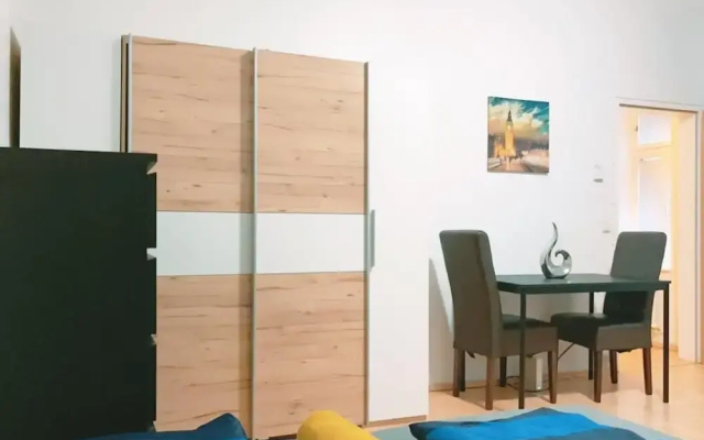 Bright Vienna 1BR Apartment Near Danube