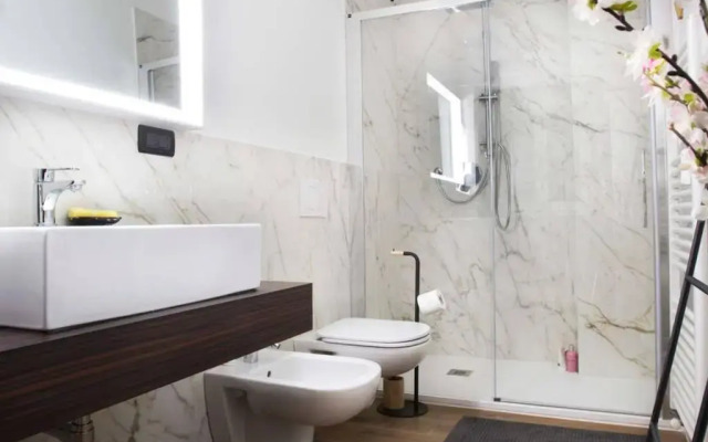Dandy Suite on the Arno River (Adults Only)