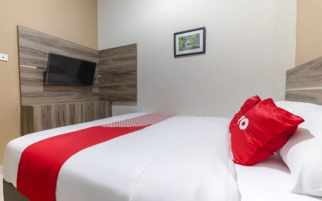 OYO Life 3248 Vision Residence Karawang